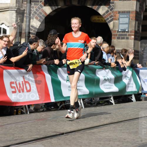 13.09.2026 - 21. swb-Marathon Bremen Strokosch-Dieckow http://msf.ph/oto/10355317 13.09.2026 10:56:24 Ziel 10246, 10298, 10365, 10690, 10703, 10949, 10957, 10960, 11219, 11782, 11790, 11972, 12061, 12476, 12484, 13565, 10240, 10356, 10372, 10675, 10721, 10824, 10936, 11069, 11256, 11349, 11407, 11601, 11844, 11855, 11871, 11911, 11996, 12543 meine-sportfotos.de