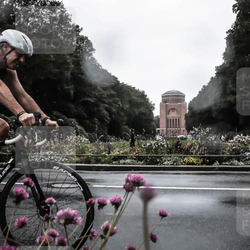 13.09.2026 - Stadtparktriathlon H.Heesch http://msf.ph/oto/10355331 13.09.2026 12:01:58 Radfahren 844, 871, 985, 1062, 1063 meine-sportfotos.de