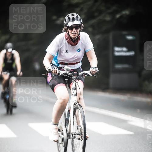 13.09.2026 - Stadtparktriathlon H.Heesch http://msf.ph/oto/10355353 13.09.2026 11:11:35 Radfahren 451, 470, 547, 596, 612, 655, 666 meine-sportfotos.de