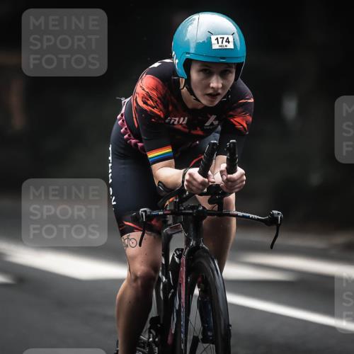 13.09.2026 - Stadtparktriathlon H.Heesch http://msf.ph/oto/10355371 13.09.2026 09:37:28 Radfahren 165, 174, 201 meine-sportfotos.de