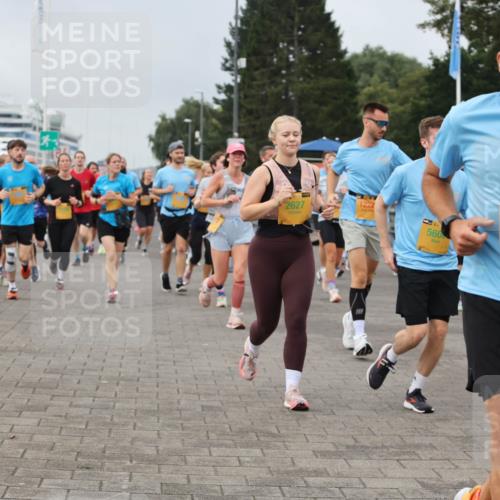 13.09.2026 - Kiel Lauf Andreas Tolksdorf http://msf.ph/oto/10355406 13.09.2026 09:58:26 Kiellinie 2627, 39, 560, 38, 8987 meine-sportfotos.de