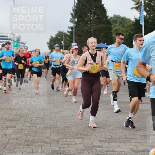 13.09.2026 - Kiel Lauf Andreas Tolksdorf http://msf.ph/oto/10355410 13.09.2026 09:58:26 Kiellinie 39, 627, 12224, 38, 8987, 113 meine-sportfotos.de