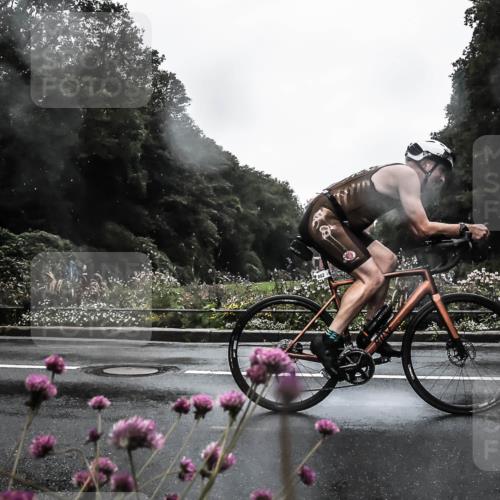 13.09.2026 - Stadtparktriathlon H.Heesch http://msf.ph/oto/10355416 13.09.2026 12:02:07 Radfahren 714, 773, 882, 892, 935 meine-sportfotos.de