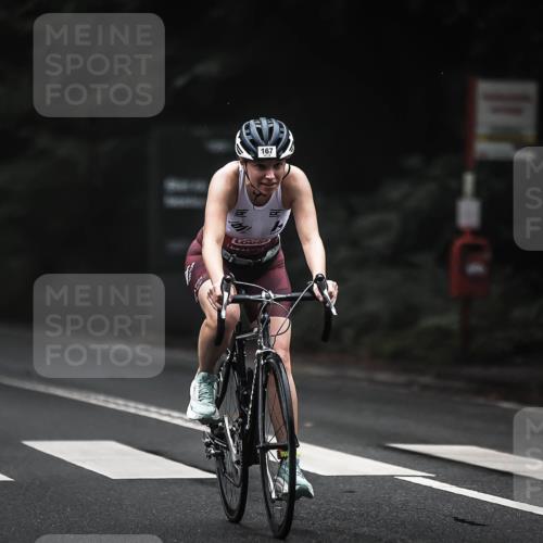 13.09.2026 - Stadtparktriathlon H.Heesch http://msf.ph/oto/10355430 13.09.2026 09:37:50 Radfahren 167, 186 meine-sportfotos.de