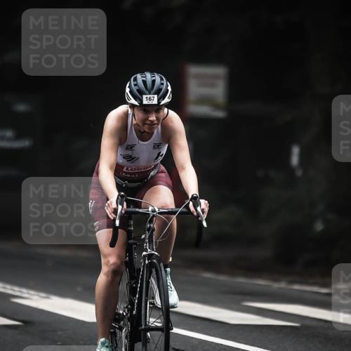 13.09.2026 - Stadtparktriathlon H.Heesch http://msf.ph/oto/10355443 13.09.2026 09:37:51 Radfahren 167, 186 meine-sportfotos.de