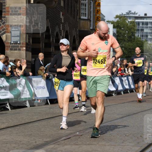 13.09.2026 - 21. swb-Marathon Bremen Strokosch-Dieckow http://msf.ph/oto/10355445 13.09.2026 10:56:26 Ziel 10246, 10298, 10365, 10443, 10690, 10699, 10949, 10957, 10960, 11219, 11280, 11782, 11790, 11972, 12061, 12476, 12484, 13565, 10240, 10356, 10372, 10540, 10721, 10824, 10936, 11064, 11069, 11349, 11407, 11474, 11601, 11844, 11855, 11871, 11911, 11996, 12543 meine-sportfotos.de