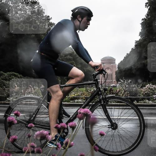 13.09.2026 - Stadtparktriathlon H.Heesch http://msf.ph/oto/10355500 13.09.2026 12:02:28 Radfahren 756, 849, 933, 959, 987, 1016 meine-sportfotos.de