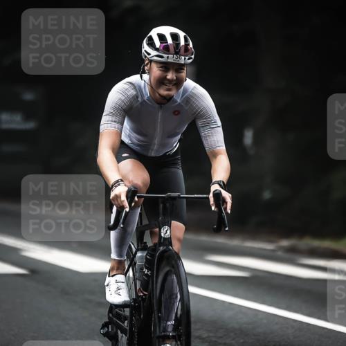 13.09.2026 - Stadtparktriathlon H.Heesch http://msf.ph/oto/10355521 13.09.2026 09:38:15 Radfahren 146, 156, 179, 193 meine-sportfotos.de