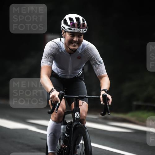 13.09.2026 - Stadtparktriathlon H.Heesch http://msf.ph/oto/10355524 13.09.2026 09:38:15 Radfahren 146, 156, 179, 193 meine-sportfotos.de