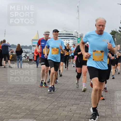 13.09.2026 - Kiel Lauf Andreas Tolksdorf http://msf.ph/oto/10355525 13.09.2026 09:58:29 Kiellinie 5698, 38, 8310, 3340 meine-sportfotos.de
