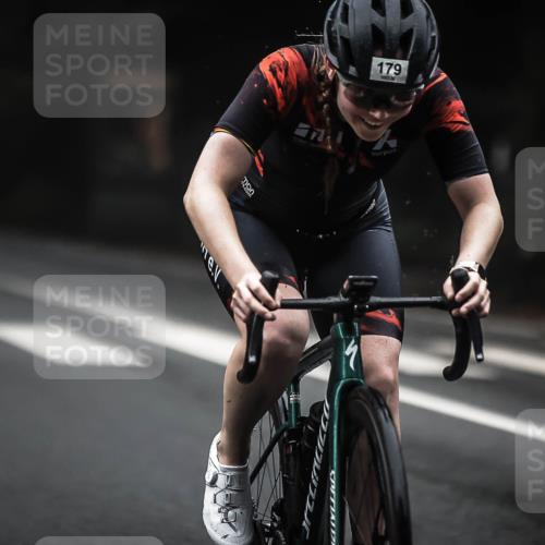13.09.2026 - Stadtparktriathlon H.Heesch http://msf.ph/oto/10355574 13.09.2026 09:38:21 Radfahren 146, 171, 179, 205 meine-sportfotos.de