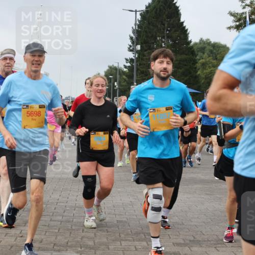 13.09.2026 - Kiel Lauf Andreas Tolksdorf http://msf.ph/oto/10355575 13.09.2026 09:58:30 Kiellinie 705, 5698, 38, 11857 meine-sportfotos.de