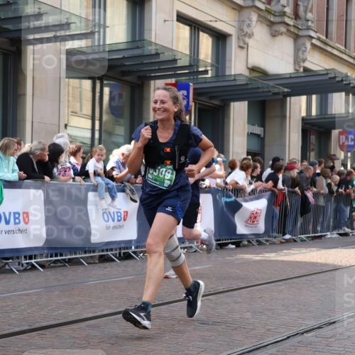 13.09.2026 - 21. swb-Marathon Bremen Strokosch-Dieckow http://msf.ph/oto/10355585 13.09.2026 13:33:46 Ziel 1364, 1656, 2355, 2464, 2727, 3162, 3389, 3522, 3632, 3790, 3984, 4613, 5265, 5341, 5489, 5513, 5563, 5587, 5768, 6090, 6151, 6350, 6405, 6509, 6623, 7047, 7113, 7303, 7354, 7431, 7897, 7988, 8025, 8512, 8641, 8870, 8910, 9100, 9905, 10058, 13118, 930, 2405, 2872, 2960, 3201, 3562, 3761, 4219, 4490, 4543, 4554, 4658, 4874, 5063, 5156, 5513, 5726, 6256, 6508, 6538, 6597, 6808, 6844, 6882, 6997, 7126, 7523, 7633 meine-sportfotos.de