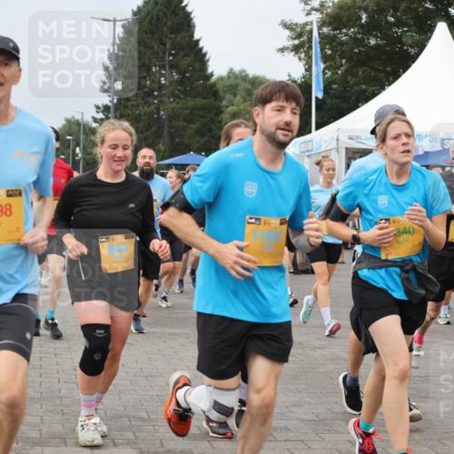 13.09.2026 - Kiel Lauf Andreas Tolksdorf http://msf.ph/oto/10355586 13.09.2026 09:58:31 Kiellinie 5698, 39, 1185, 38, 340 meine-sportfotos.de