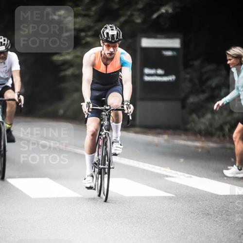 13.09.2026 - Stadtparktriathlon H.Heesch http://msf.ph/oto/10355604 13.09.2026 11:11:46 Radfahren 470, 493, 498, 547, 618 meine-sportfotos.de