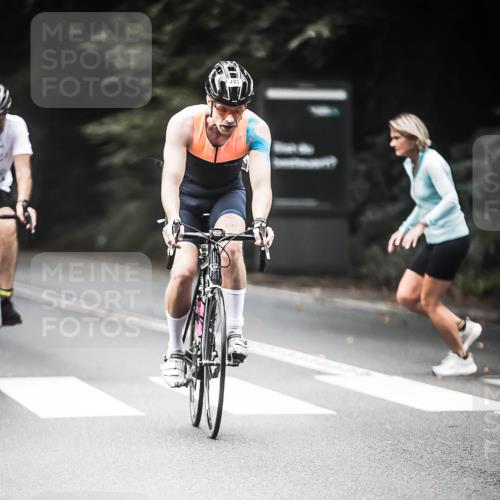 13.09.2026 - Stadtparktriathlon H.Heesch http://msf.ph/oto/10355609 13.09.2026 11:11:46 Radfahren 470, 493, 498, 547, 618 meine-sportfotos.de