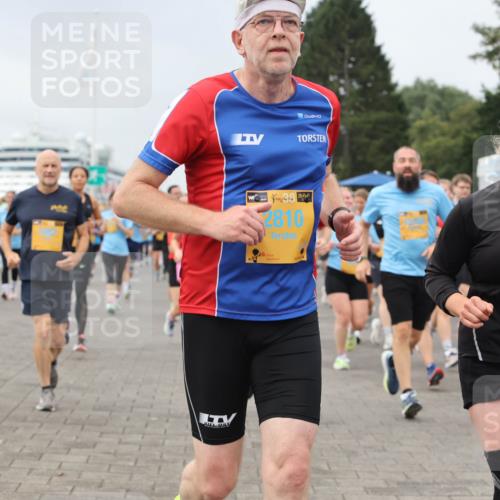 13.09.2026 - Kiel Lauf Andreas Tolksdorf http://msf.ph/oto/10355620 13.09.2026 09:58:32 Kiellinie 2810, 686 meine-sportfotos.de