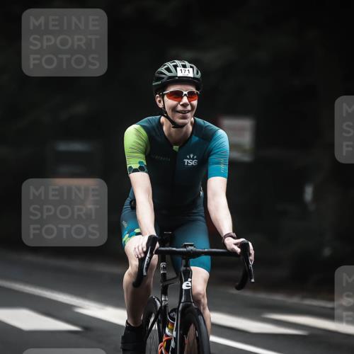 13.09.2026 - Stadtparktriathlon H.Heesch http://msf.ph/oto/10355622 13.09.2026 09:38:27 Radfahren 171, 205 meine-sportfotos.de