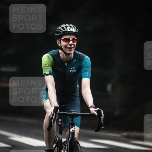 13.09.2026 - Stadtparktriathlon H.Heesch http://msf.ph/oto/10355625 13.09.2026 09:38:27 Radfahren 171, 205 meine-sportfotos.de