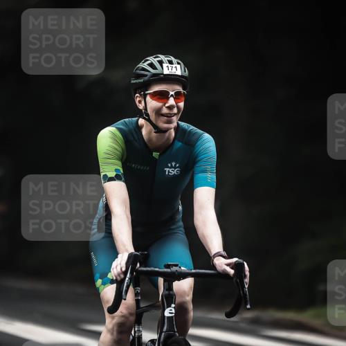 13.09.2026 - Stadtparktriathlon H.Heesch http://msf.ph/oto/10355632 13.09.2026 09:38:27 Radfahren 171, 205 meine-sportfotos.de