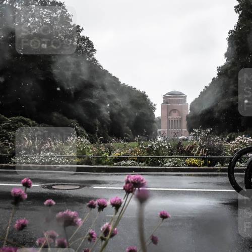 13.09.2026 - Stadtparktriathlon H.Heesch http://msf.ph/oto/10355634 13.09.2026 12:02:50 Radfahren 755, 859, 925, 1020, 1044 meine-sportfotos.de