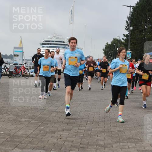 13.09.2026 - Kiel Lauf Andreas Tolksdorf http://msf.ph/oto/10355663 13.09.2026 09:58:35 Kiellinie 11211, 9134, 12689, 7468 meine-sportfotos.de