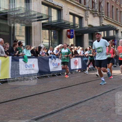 13.09.2026 - 21. swb-Marathon Bremen Strokosch-Dieckow http://msf.ph/oto/10355676 13.09.2026 13:33:49 Ziel 1364, 1656, 2355, 2464, 2727, 3162, 3389, 3522, 3632, 3636, 3790, 3984, 4613, 5147, 5265, 5341, 5489, 5563, 5587, 5768, 6090, 6151, 6350, 6405, 6509, 6623, 7047, 7113, 7303, 7431, 7696, 7897, 7988, 8025, 8512, 8641, 8870, 8910, 9094, 9100, 9402, 9905, 10058, 13118, 930, 2405, 2872, 2960, 3201, 3562, 3761, 4490, 4554, 4658, 4874, 5063, 5156, 5513, 5587, 6256, 6508, 6538, 6808, 6844, 6882, 7126, 7354, 7523, 7633 meine-sportfotos.de