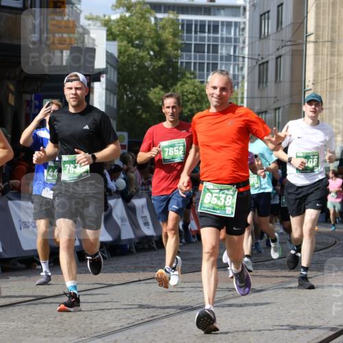 13.09.2026 - 21. swb-Marathon Bremen Strokosch-Dieckow http://msf.ph/oto/10355688 13.09.2026 13:33:36 Ziel 831, 1124, 2283, 2393, 2440, 2818, 2959, 2980, 3710, 4052, 4243, 4260, 4408, 4492, 4536, 4565, 5040, 5191, 5324, 5395, 5560, 5660, 5790, 5861, 5862, 5914, 6421, 6597, 6614, 6777, 6915, 6997, 7145, 7421, 7467, 7788, 7789, 7830, 8061, 8599, 8602, 9206, 9269, 9616, 9856, 13028, 13084, 13101, 930, 2405, 2872, 3201, 3761, 4490, 4554, 4658, 4874, 5063, 5156, 5513, 6508, 6538, 6808, 7126, 7633, 7652, 7832, 9068, 9128, 9342, 9344, 9390 meine-sportfotos.de