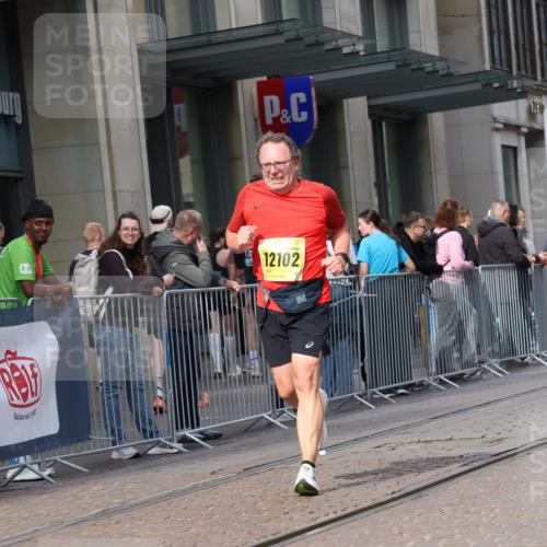 13.09.2026 - 21. swb-Marathon Bremen Strokosch-Dieckow http://msf.ph/oto/10355736 13.09.2026 11:16:26 Ziel 10679, 11456, 11867, 12089, 12102, 12158, 10242, 11026, 11081, 11139, 11181, 11200, 11264, 11274, 11385, 11448, 11573, 11768, 12057, 12151, 12539, 13508 meine-sportfotos.de