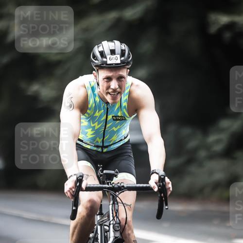 13.09.2026 - Stadtparktriathlon H.Heesch http://msf.ph/oto/10355772 13.09.2026 11:12:06 Radfahren 598, 600, 700 meine-sportfotos.de