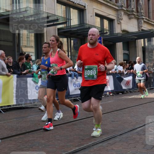 13.09.2026 - 21. swb-Marathon Bremen Strokosch-Dieckow http://msf.ph/oto/10355781 13.09.2026 13:33:50 Ziel 1364, 1656, 2355, 2464, 2727, 3162, 3389, 3522, 3632, 3636, 3790, 3984, 4613, 5147, 5265, 5341, 5489, 5563, 5768, 6090, 6151, 6350, 6405, 6509, 6623, 7047, 7113, 7303, 7431, 7696, 7897, 7988, 8025, 8641, 8870, 8910, 9094, 9100, 9402, 9905, 10058, 13118, 930, 2405, 2727, 2872, 2960, 3201, 3562, 3761, 4490, 4554, 4658, 4874, 5063, 5156, 5513, 5587, 6256, 6508, 6538, 6808, 6844, 6882, 7126, 7354, 7523, 7633 meine-sportfotos.de