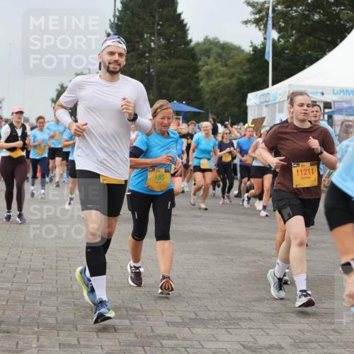 13.09.2026 - Kiel Lauf Andreas Tolksdorf http://msf.ph/oto/10355828 13.09.2026 09:58:40 Kiellinie 1, 39, 185, 38, 11211, 1, 91 meine-sportfotos.de