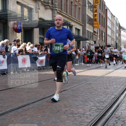 13.09.2026 - 21. swb-Marathon Bremen Strokosch-Dieckow http://msf.ph/oto/10355829 13.09.2026 13:33:52 Ziel 911, 1364, 1656, 2355, 2464, 3068, 3162, 3214, 3389, 3522, 3632, 3636, 3790, 3984, 4112, 4613, 5147, 5265, 5341, 5489, 5563, 5768, 6090, 6151, 6350, 6405, 6509, 6623, 7047, 7113, 7303, 7431, 7696, 7897, 7988, 8025, 8641, 8870, 8910, 9094, 9100, 9402, 9905, 10058, 13118, 930, 1656, 2405, 2727, 2872, 2960, 3201, 3389, 3522, 3562, 3761, 4490, 4554, 4658, 4874, 5063, 5156, 5513, 5587, 6151, 6508, 6538, 6808, 6844, 7126, 7354, 7523, 7633 meine-sportfotos.de