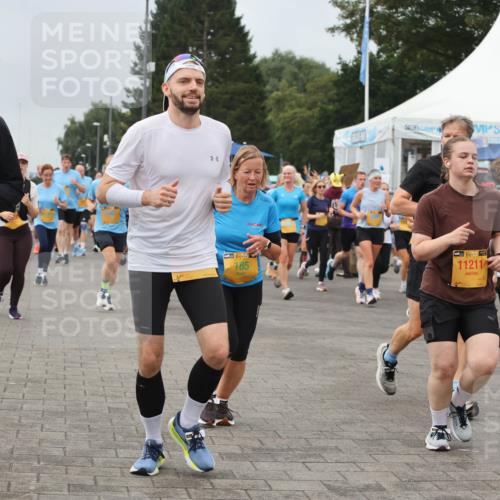 13.09.2026 - Kiel Lauf Andreas Tolksdorf http://msf.ph/oto/10355835 13.09.2026 09:58:40 Kiellinie 38, 185, 38, 11211 meine-sportfotos.de