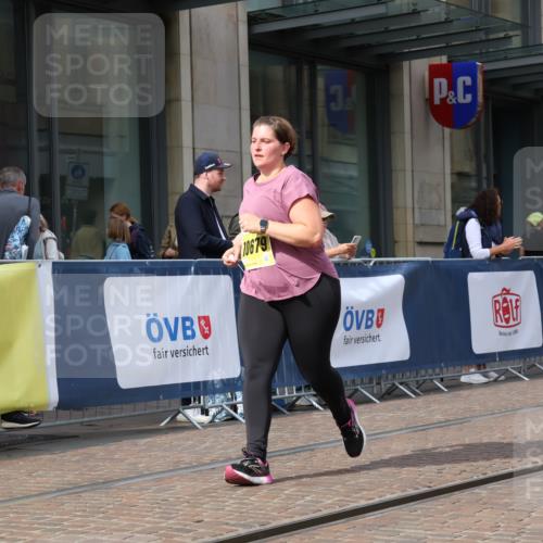 13.09.2026 - 21. swb-Marathon Bremen Strokosch-Dieckow http://msf.ph/oto/10355846 13.09.2026 11:16:36 Ziel 10295, 10679, 10999, 11456, 11461, 11653, 11867, 12089, 12287, 10242, 11181, 11200, 11264, 11274, 11385, 11448, 11573, 12057, 12102, 12158, 12539 meine-sportfotos.de
