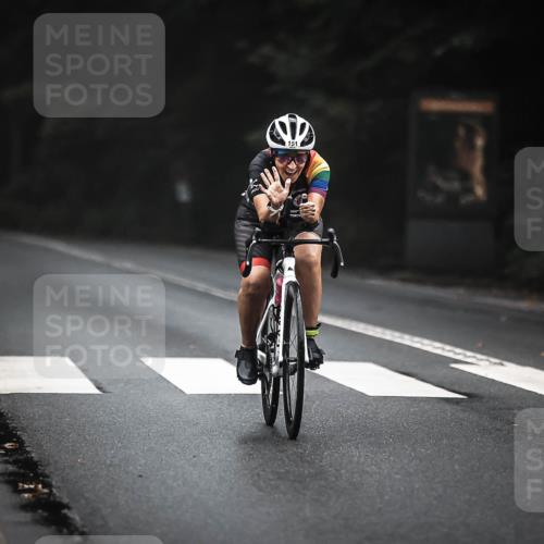 13.09.2026 - Stadtparktriathlon H.Heesch http://msf.ph/oto/10355862 13.09.2026 09:40:17 Radfahren 151 meine-sportfotos.de