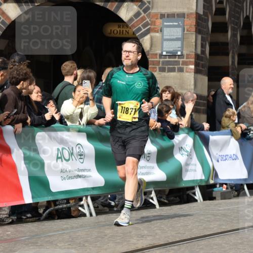 13.09.2026 - 21. swb-Marathon Bremen Strokosch-Dieckow http://msf.ph/oto/10355867 13.09.2026 10:56:37 Ziel 10184, 10211, 10246, 10322, 10365, 10443, 10670, 10675, 10699, 10844, 10949, 10957, 10960, 11219, 11256, 11280, 11317, 11570, 11693, 11782, 11795, 12452, 12476, 10486, 10540, 10610, 10721, 10771, 10824, 10888, 10936, 11064, 11474, 11601, 11872, 12284, 12434 meine-sportfotos.de