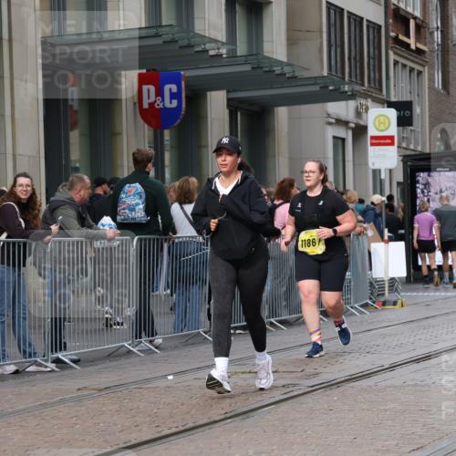13.09.2026 - 21. swb-Marathon Bremen Strokosch-Dieckow http://msf.ph/oto/10355869 13.09.2026 11:16:38 Ziel 10295, 10335, 10679, 10999, 11355, 11456, 11461, 11653, 11867, 12089, 12287, 10242, 11181, 11274, 11385, 12057, 12102, 12158 meine-sportfotos.de