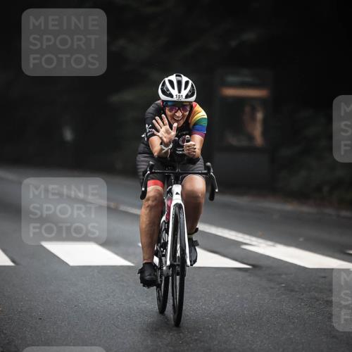 13.09.2026 - Stadtparktriathlon H.Heesch http://msf.ph/oto/10355872 13.09.2026 09:40:18 Radfahren 151 meine-sportfotos.de