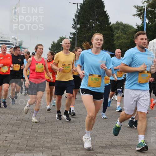 13.09.2026 - Kiel Lauf Andreas Tolksdorf http://msf.ph/oto/10355956 13.09.2026 09:58:46 Kiellinie 11561, 9525, 38, 11560, 4, 38, 6792, 2355, 3881, 39, 9959, 7187 meine-sportfotos.de