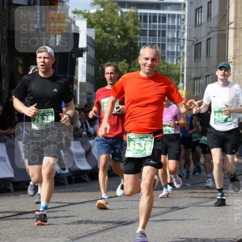 13.09.2026 - 21. swb-Marathon Bremen Strokosch-Dieckow http://msf.ph/oto/10355966 13.09.2026 13:33:36 Ziel 831, 1124, 2283, 2393, 2440, 2818, 2959, 2980, 3710, 4052, 4243, 4260, 4408, 4492, 4536, 4565, 5040, 5191, 5324, 5395, 5560, 5660, 5790, 5861, 5862, 5914, 6421, 6597, 6614, 6777, 6915, 6997, 7145, 7421, 7467, 7788, 7789, 7830, 8061, 8599, 8602, 9206, 9269, 9616, 9856, 13028, 13084, 13101, 930, 2405, 2872, 3201, 3761, 4490, 4554, 4658, 4874, 5063, 5156, 5513, 6508, 6538, 6808, 7126, 7633, 7652, 7832, 9068, 9128, 9342, 9344, 9390 meine-sportfotos.de
