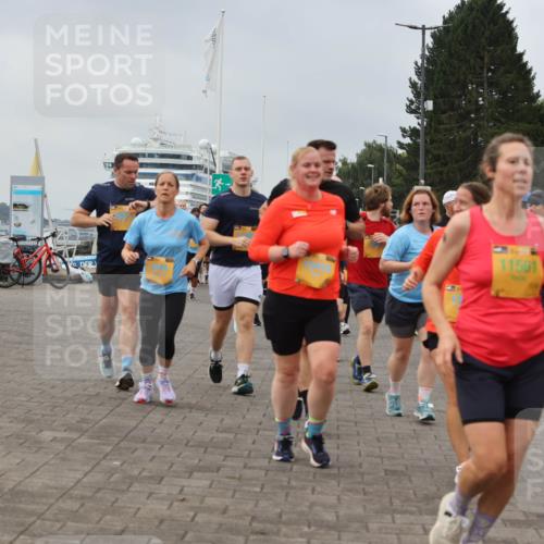 13.09.2026 - Kiel Lauf Andreas Tolksdorf http://msf.ph/oto/10355994 13.09.2026 09:58:48 Kiellinie 11561, 11560 meine-sportfotos.de