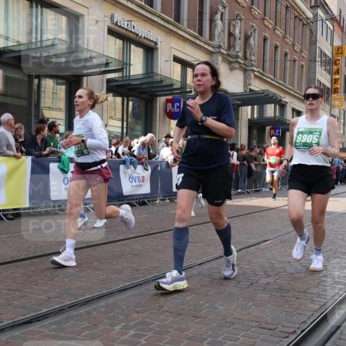 13.09.2026 - 21. swb-Marathon Bremen Strokosch-Dieckow http://msf.ph/oto/10356097 13.09.2026 13:34:00 Ziel 682, 784, 911, 1307, 1364, 2215, 2355, 2464, 3029, 3068, 3162, 3214, 3632, 3636, 3890, 3984, 4112, 4616, 5147, 5265, 5489, 5566, 5768, 5852, 6090, 6255, 6350, 6405, 7113, 7696, 7746, 7897, 7962, 7988, 8870, 9094, 9100, 9402, 9453, 9802, 9905, 10058, 13112, 13118, 1656, 2405, 2727, 2872, 3201, 3389, 3522, 3761, 3790, 4490, 4554, 4613, 4658, 4874, 5063, 5156, 5341, 5513, 5563, 5587, 6151, 6508, 6509, 6623, 6808, 7047, 7126, 7303, 7354, 7431, 8025 meine-sportfotos.de
