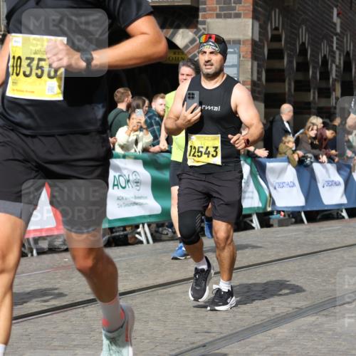 13.09.2026 - 21. swb-Marathon Bremen Strokosch-Dieckow http://msf.ph/oto/10356112 13.09.2026 10:56:43 Ziel 10184, 10211, 10322, 10356, 10443, 10670, 10675, 10699, 10844, 11069, 11256, 11280, 11317, 11407, 11570, 11693, 11795, 11844, 11855, 11871, 12452, 12543, 10610, 11000, 11079, 11328, 11872, 11946, 12284, 12434 meine-sportfotos.de