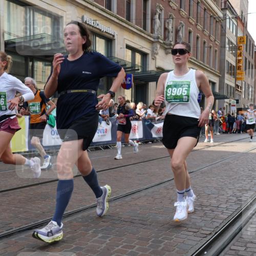 13.09.2026 - 21. swb-Marathon Bremen Strokosch-Dieckow http://msf.ph/oto/10356113 13.09.2026 13:34:01 Ziel 682, 784, 809, 911, 1307, 1364, 2215, 2355, 2464, 3029, 3068, 3162, 3214, 3318, 3409, 3632, 3636, 3890, 3984, 4112, 4616, 5147, 5265, 5489, 5566, 5768, 5852, 6090, 6255, 6350, 6405, 7113, 7696, 7746, 7897, 7962, 7988, 8870, 9094, 9100, 9402, 9453, 9802, 9905, 10058, 13112, 13118, 1656, 2405, 2727, 2872, 3389, 3522, 3761, 3790, 4490, 4554, 4613, 4658, 4874, 5063, 5156, 5341, 5513, 5563, 5587, 6151, 6508, 6509, 6623, 6808, 7047, 7126, 7303, 7354, 7431, 8025 meine-sportfotos.de