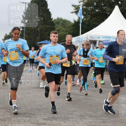 13.09.2026 - Kiel Lauf Andreas Tolksdorf http://msf.ph/oto/10356141 13.09.2026 09:58:56 Kiellinie 11382, 39, 11776, 1141, 7435, 38, 7469 meine-sportfotos.de