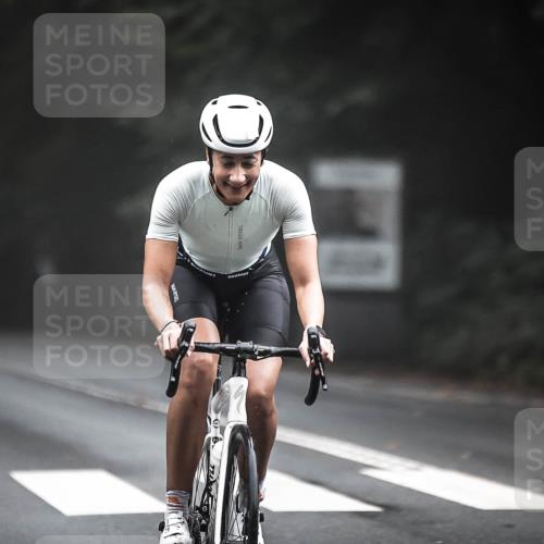 13.09.2026 - Stadtparktriathlon H.Heesch http://msf.ph/oto/10356179 13.09.2026 09:43:45 Radfahren 155 meine-sportfotos.de