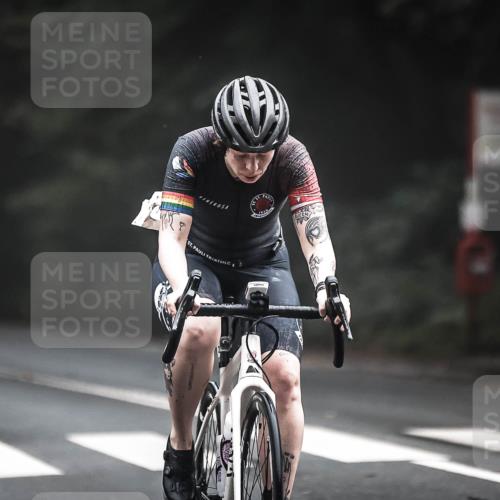 13.09.2026 - Stadtparktriathlon H.Heesch http://msf.ph/oto/10356205 13.09.2026 09:43:57 Radfahren 209 meine-sportfotos.de