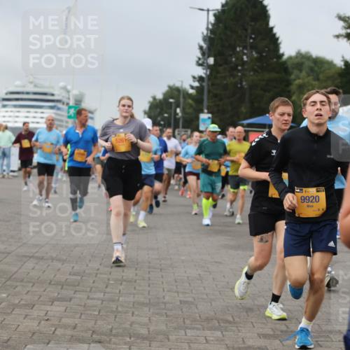 13.09.2026 - Kiel Lauf Andreas Tolksdorf http://msf.ph/oto/10356222 13.09.2026 09:58:59 Kiellinie 526, 9920 meine-sportfotos.de