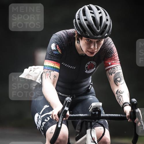 13.09.2026 - Stadtparktriathlon H.Heesch http://msf.ph/oto/10356229 13.09.2026 09:43:58 Radfahren 209 meine-sportfotos.de